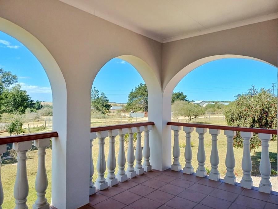 3 Bedroom Property for Sale in Grootbrakhoogte Western Cape